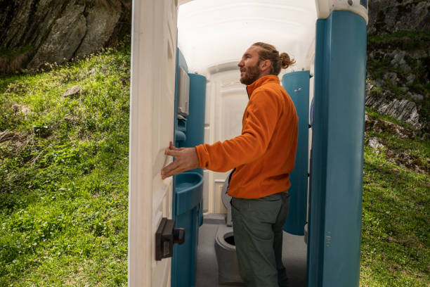 Best Luxury portable toilet rental  in Thousand Oaks, CA